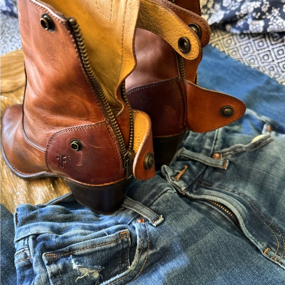 frye leather boots - Picture 3 of 12